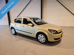 Opel Astra 1.6 Enjoy (bj 2004)