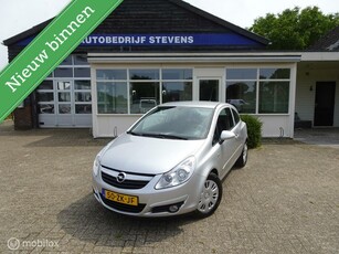 Opel Corsa 1.4-16V Business