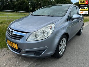 Opel Corsa 1.4-16V Business dealer onderhouden met airco