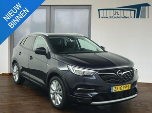 Opel Grandland X 1.2 Turbo Business