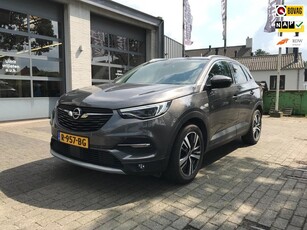 Opel Grandland X 1.2 Turbo Business Executive Automaat