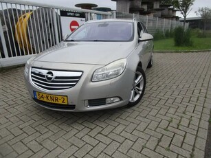 Opel Insignia Sports Tourer 1.6 T Cosmo (bj 2010)