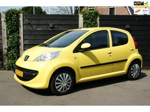 Peugeot 107 1.0-12V XR * 5 deurs * APK maart 2025 * Zuinig *