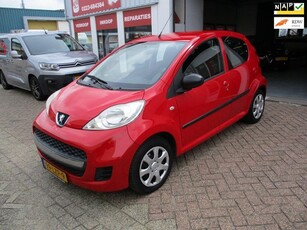 Peugeot 107 1.0-12V XS