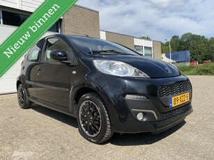 Peugeot 107 1.0 Sportium 5DR NAP APK Airco Trekhaak LED