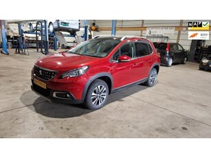 Peugeot 2008 1.2 PureTech Blue Lease Executive