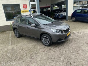 Peugeot 2008 1.2 PureTech Blue Lion