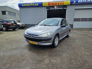 Peugeot 206 1.4 XR 146513 Nap Goed rijdende en nette