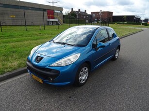 Peugeot 207 1.6 VTi XS