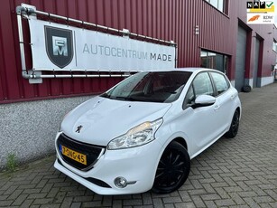 Peugeot 208 1.2 e-VTi Blue Lease // 156 DKM NAP // 5-DRS //