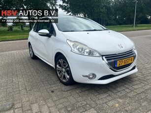 Peugeot 208 1.2 VTi Allure airco navigatie org NL