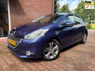 Peugeot 208 1.2 VTi Blue Lease Executive Panodak!