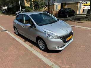 Peugeot 208 Tweede eigenaar/ Airco / Nieuw APK / 38.000 NAP