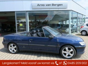 Peugeot 306 1.6 XS, schuurvondst, zeer nette auto, kap is in nieuwstaat !!