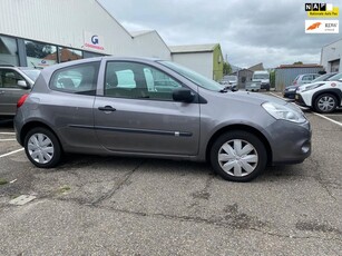 Renault Clio 1.2 Acces AIRCO 75.000KM