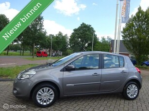 Renault Clio 1.2 Collection 2012 5DRS, AircoCruiseMooi!