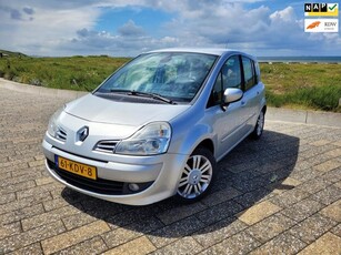 Renault Grand Modus 1.2 TCE Dynamique / Trekhaak Arico /