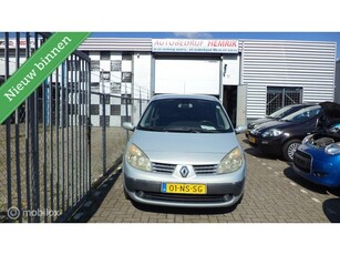 Renault Scenic 1.6-16V Privilège Comfort