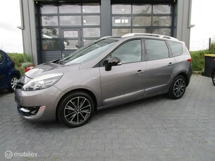 Renault Scenic 2.0 Bose Automaat 138dkm Airco Trekhaak Navi