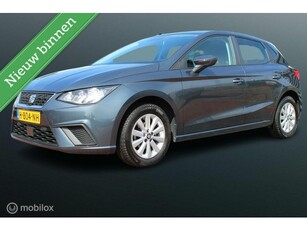 Seat Ibiza 1.0 TSI Style Business Intense, Navi, Pdc voor +