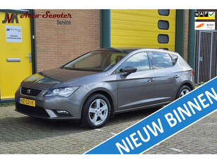 Seat Leon 1.2 TSI Style Nette Auto! Airco! Cruise controle! PDC voor en achter!