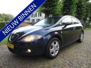 SEAT Leon 1.6 Businessline Airco Stuurbekrachtiging Isofix