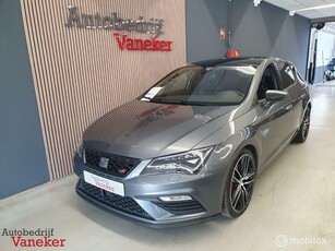 Seat Leon CUPRA 300 PANO BEATS ACCLaneassistCarplay