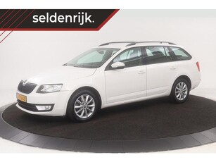 Skoda Octavia 2.0 TDI Ambition Trekhaak Navigatie PDC