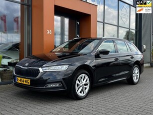 Skoda Octavia Combi 1.5 e-TSICarplayNaviACCPDCBluetooth