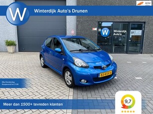 Toyota Aygo 1.0-12V Dynamic Blue Airco! 5Deuren! 1Eigenaar!