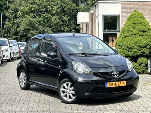 Toyota Aygo 1.0-12V + Stuurbkr Apk 07-2025!