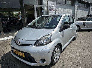 Toyota Aygo 1.0 VVT-i Comfort Slechts 55.000 km Airco