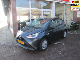 Toyota Aygo 1.0 VVT-i x-fun