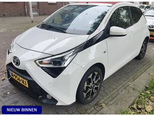 Toyota Aygo 1.0 VVT-i x-joy CABRIO | AUTOMAAT | CARPLAY / ANDROID | CLIMATE CONTROL | LMV | BLUETOOTH