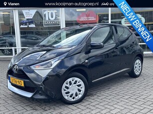 Toyota Aygo 1.0 VVT-i x-play Apple Carplay/Android auto