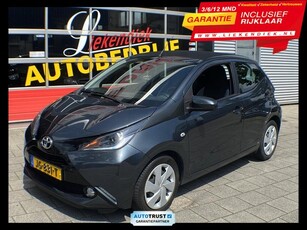 Toyota Aygo 1.0 VVT-i X-Wave Cabrio ( Electrisch dak ) -