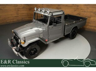 Toyota Land Cruiser FJ45 Pick Up Gerestaureerd 1976