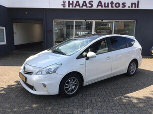 Toyota Prius Wagon 1.8 Dynamic Business 96g / READ TEKST /