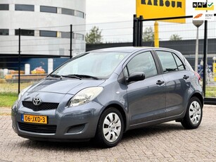 Toyota Yaris 1.3 VVTi Comfort/UNIEK LAGE KM MET NAP/IN