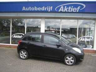 Toyota Yaris 1.3 VVTI SOL