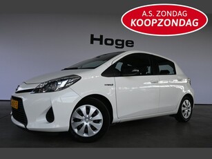 Toyota Yaris 1.5 Full Hybrid Aspiration Automaat ECC Cruise