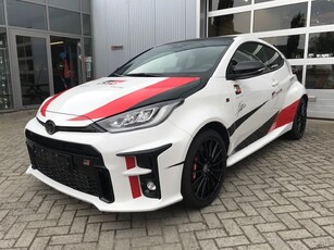 Toyota Yaris 1.6 GR Premium 261 PK Fittipaldi Edition