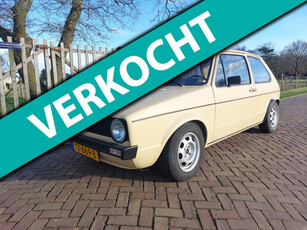 Volkswagen Golf 1.1 smalle bumpers kleine achterlichten