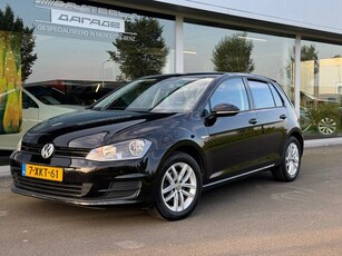 Volkswagen Golf 1.2 TSI CUP Edition automaat , afneembare