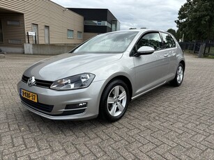 Volkswagen Golf 1.4 TSI ACT Highline Nieuwstaat !! [