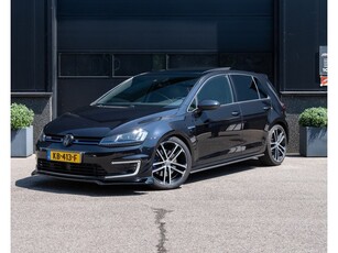 Volkswagen Golf 1.4 TSI GTE 204PK 5D 2015 Zwart Pano