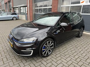 Volkswagen Golf 1.4 TSI GTE LED Navi Carplay Trekhaak Cruise