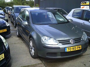 Volkswagen Golf 1.6 FSI Turijn