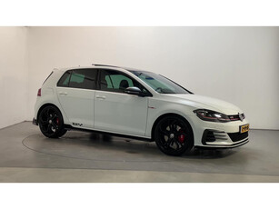 Volkswagen GOLF 2.0 TSI 290pk GTI TCR Akrapovic Leder Panoramadak Stoelverwarming Virtual Cockpit Camera