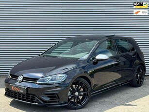 Volkswagen Golf 2.0 TSI 4Motion R Pano Camera Lane Navi